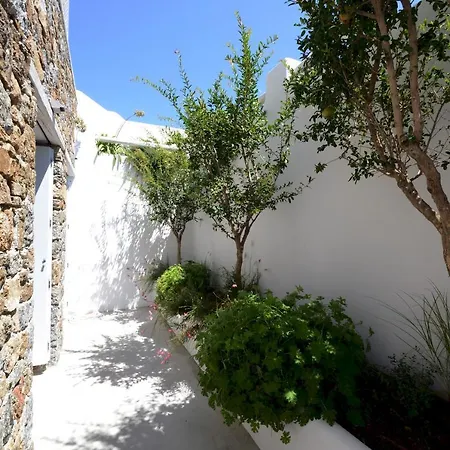 Stunning 4 Bedroom In *