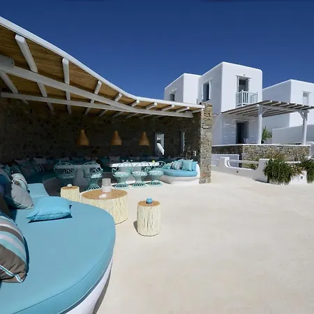 Stunning 4 Bedroom In Vila *