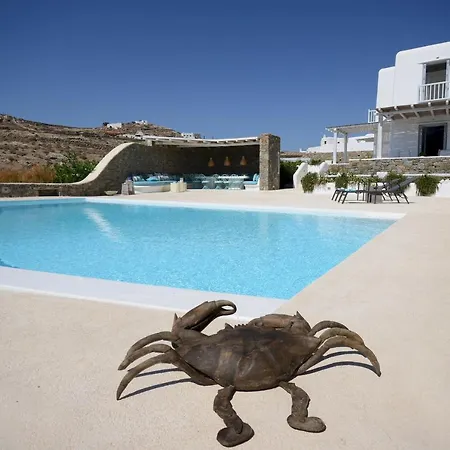 Stunning 4 Bedroom In Villa