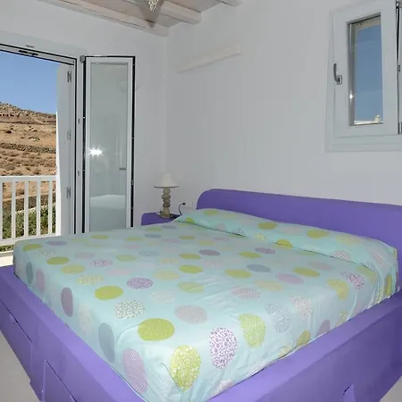 Stunning 4 Bedroom In *